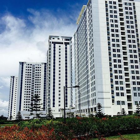 Ron'S Condo Overlooking The Lake Tagaytay City Екстериор снимка