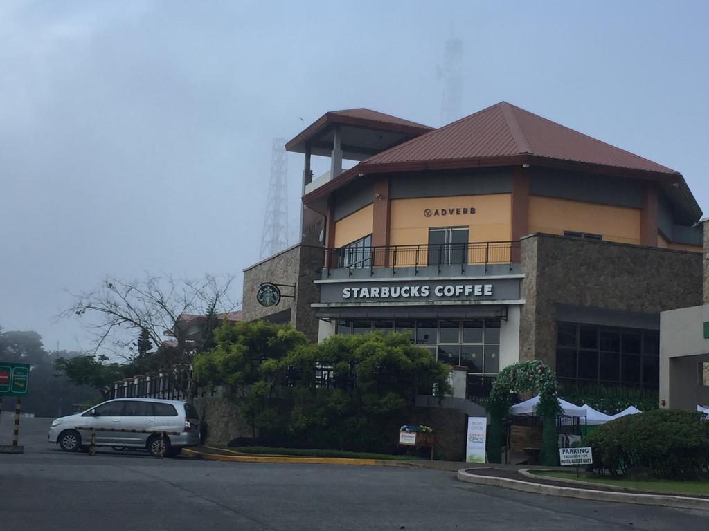 Ron'S Condo Overlooking The Lake Tagaytay City Екстериор снимка