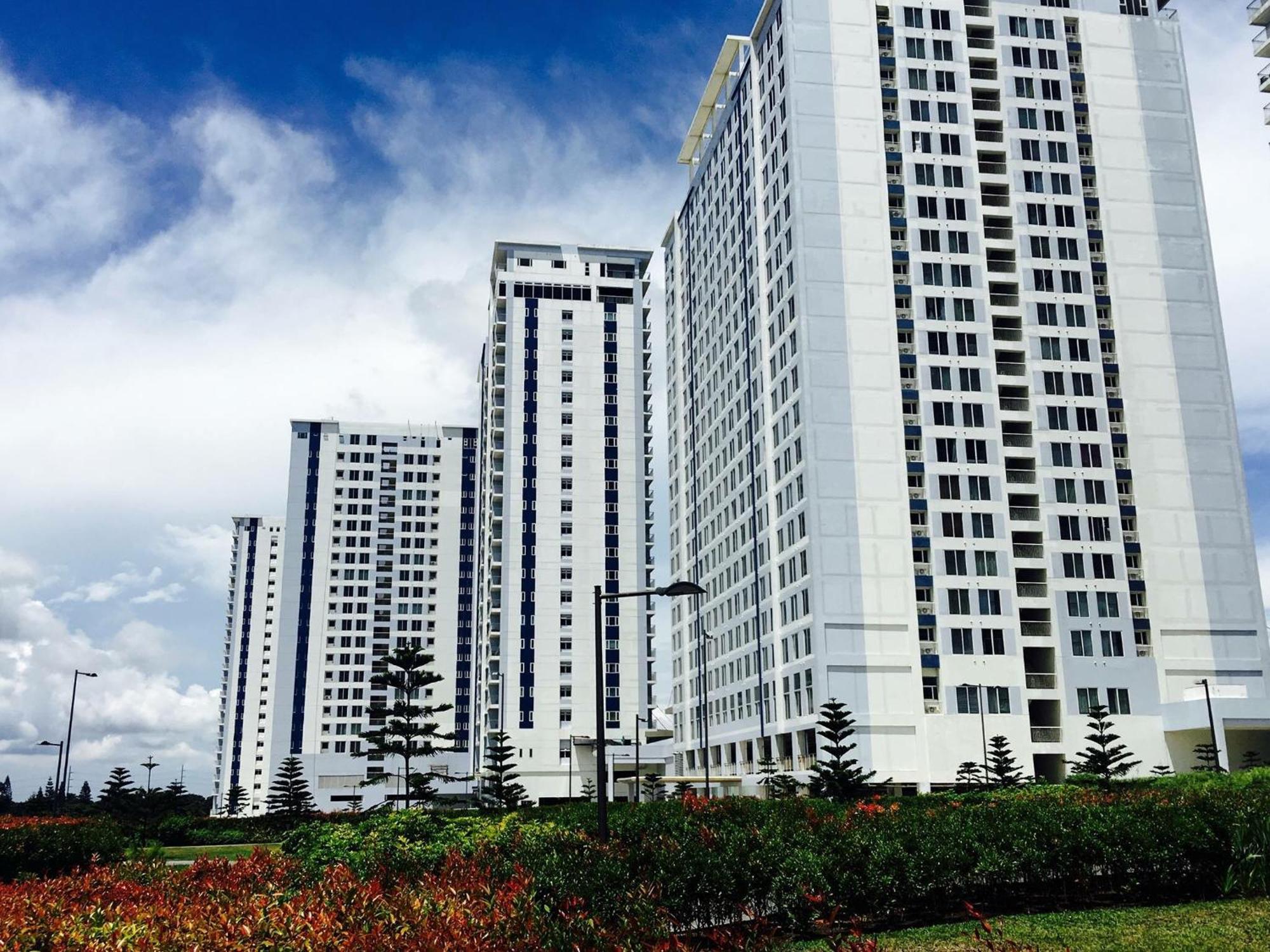 Ron'S Condo Overlooking The Lake Tagaytay City Екстериор снимка
