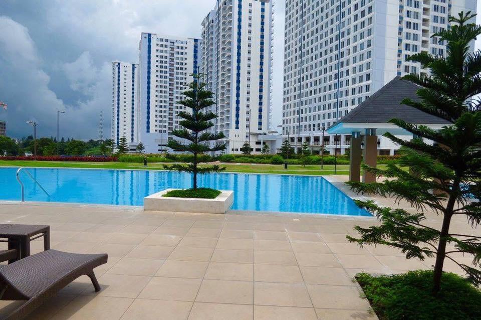 Ron'S Condo Overlooking The Lake Tagaytay City Екстериор снимка